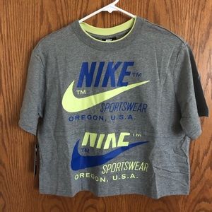 Nike Cropped T Shirt Workout Fitness Women's Sz XS